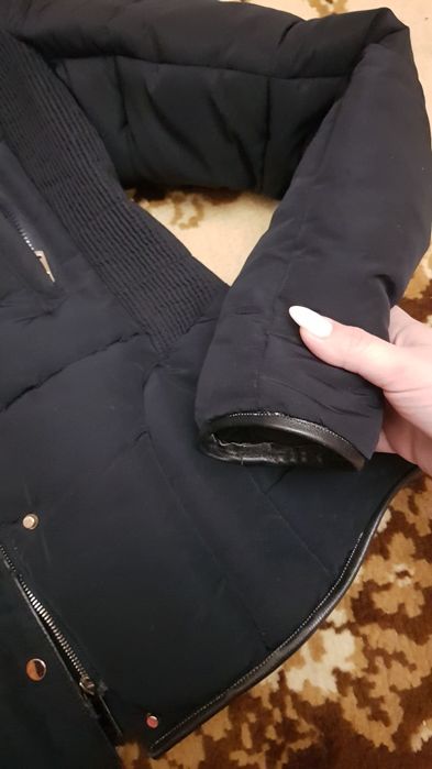 Продам зимнюю куртку Zara