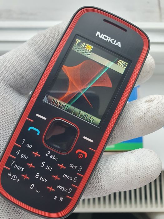 Nokia 5030 Express Music Cu Radio!