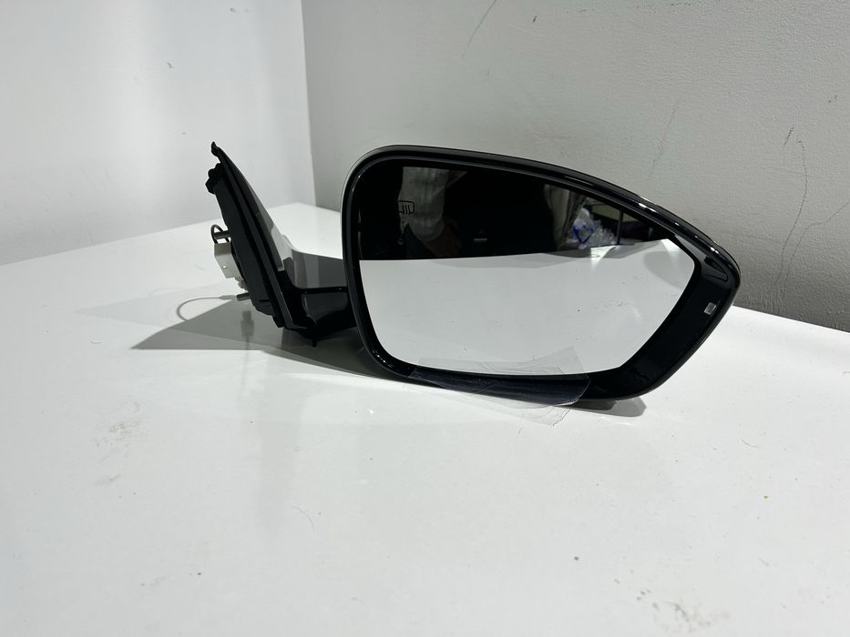 Продам коплект зеркал на changan cs55 plus