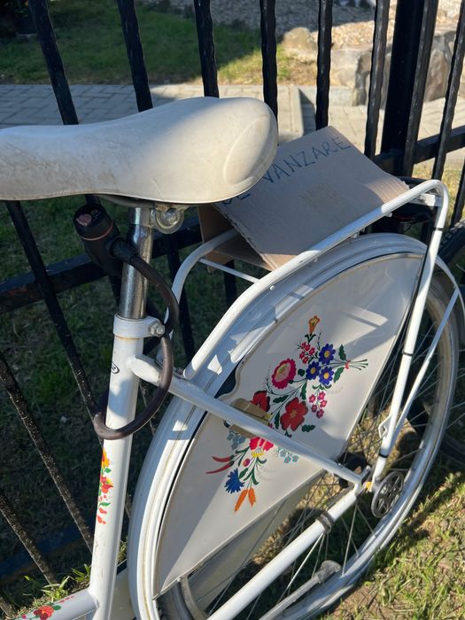 Bicicleta de vanzare