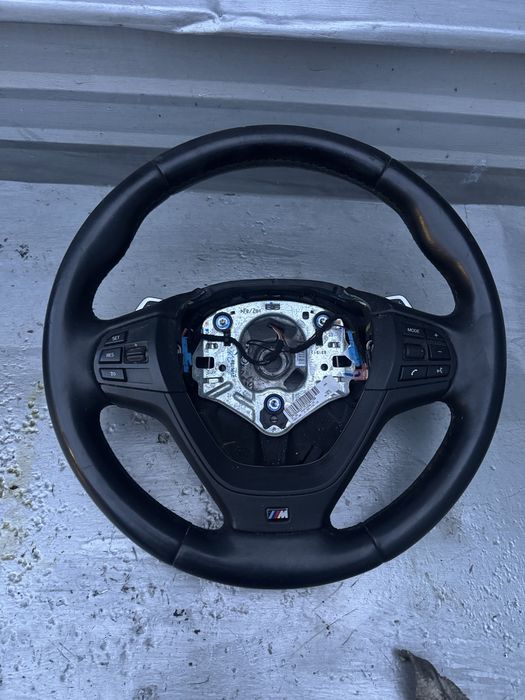 М волан БМВ Х3, Ф25 (m volan bmw f25)