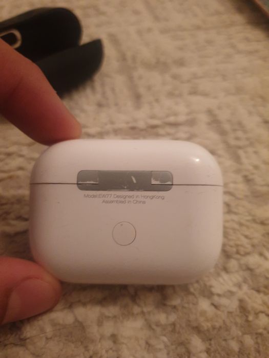 Airpods оригинал