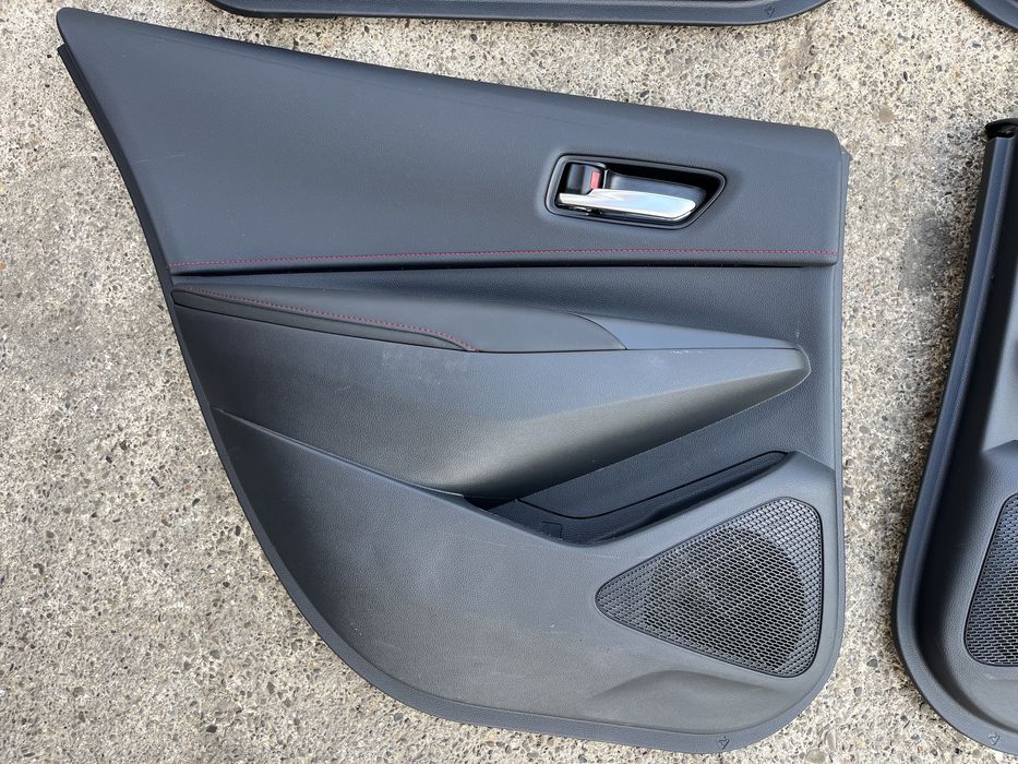 Set fete de usi Toyota Corolla E210