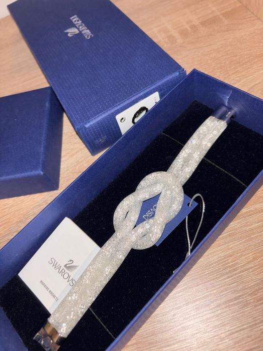 Brățară Swarovski noua