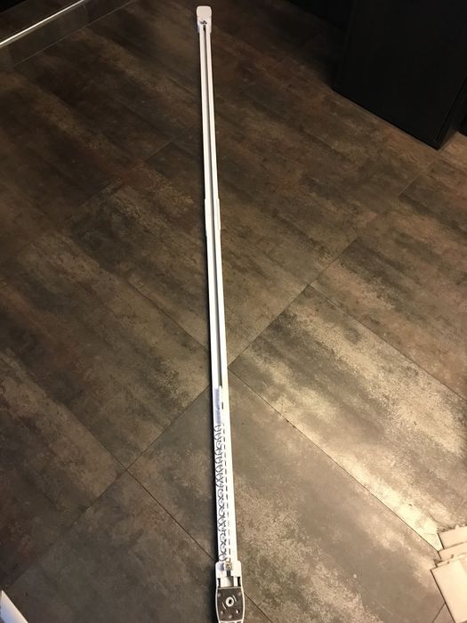 Релса за перде -електрическа