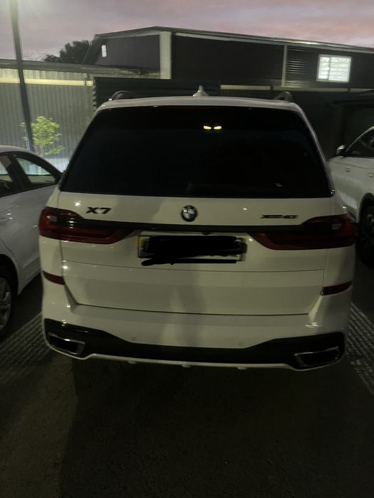 Машина в идеальном состоянии BMW X7