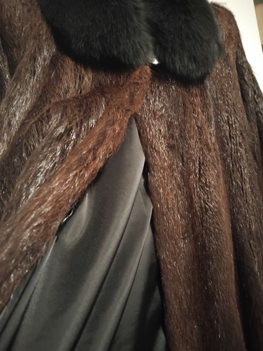 Кожено палто нутрия