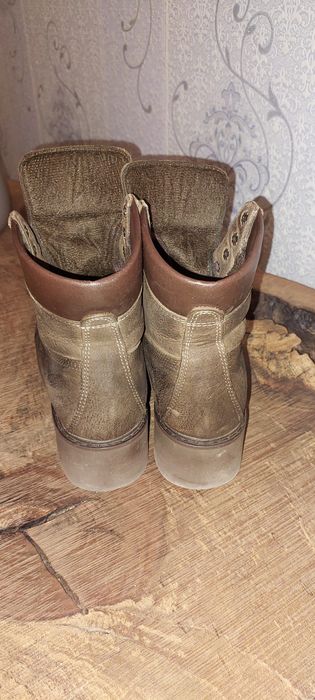 Продам ботинки димесезонные