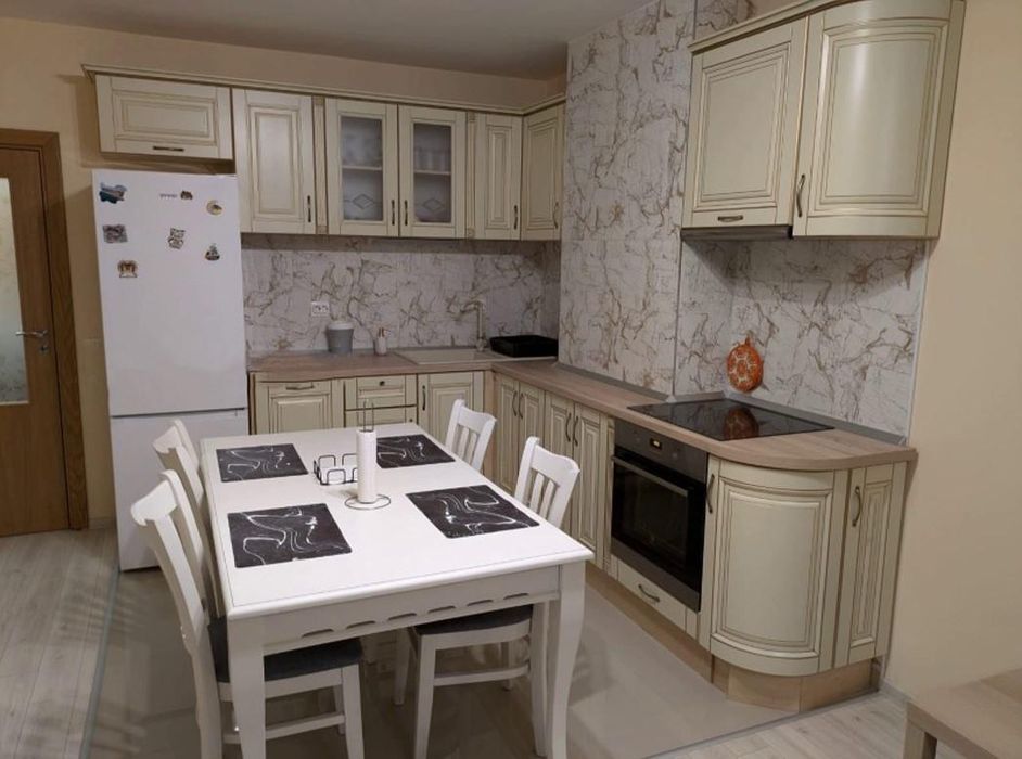 Дава се под наем Двустаен апартамент в София, Младост 2 - 80 кв.м за 766 € - Снимка #3