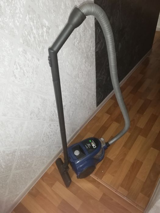 Продам пылесос Samsung