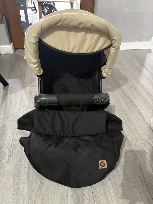 Carucior 3 in 1 ( nu Cybex, Stoke, etc)