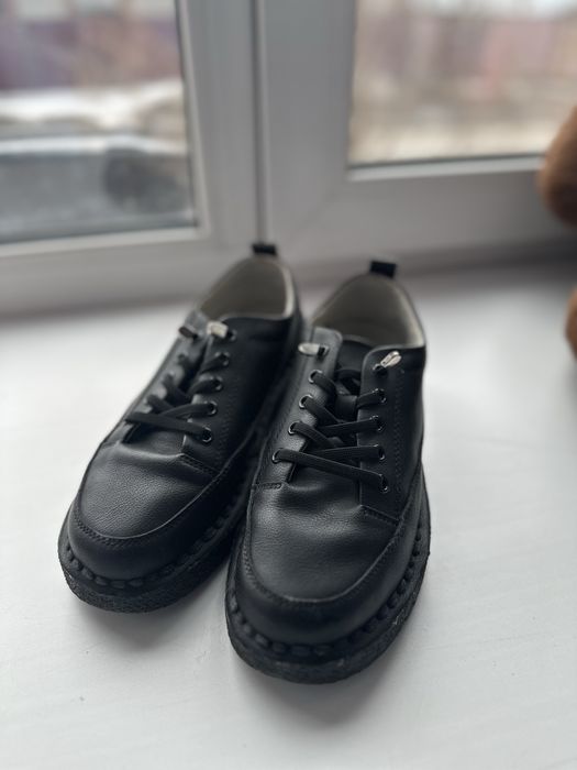 Продам обувь в хорошем состоянии