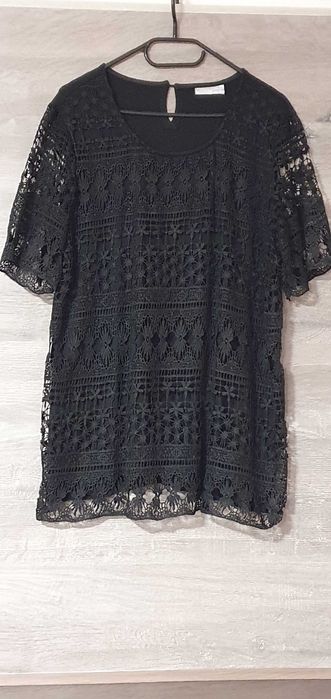 Дамска елегантна блуза, размер EU 48.