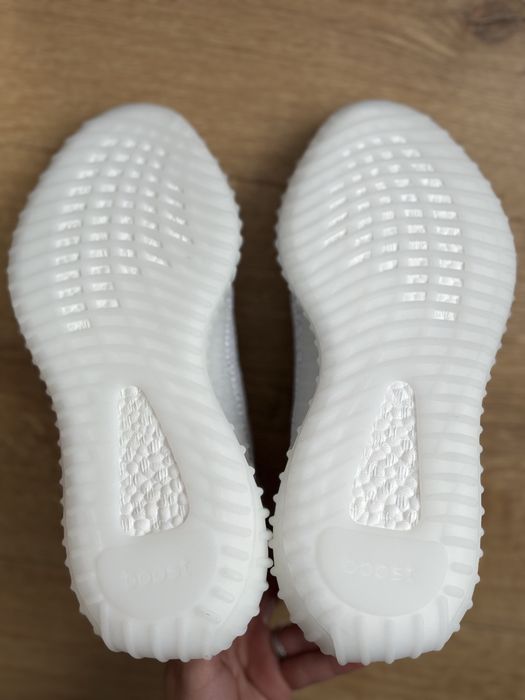 Adids Yeezy 350