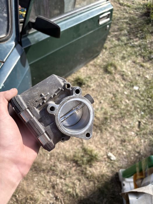 Дроссель Bosh на ваз 16кл