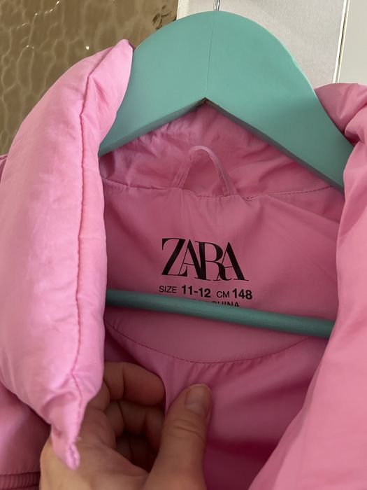 Куртка на девочку ,рост 140см zara