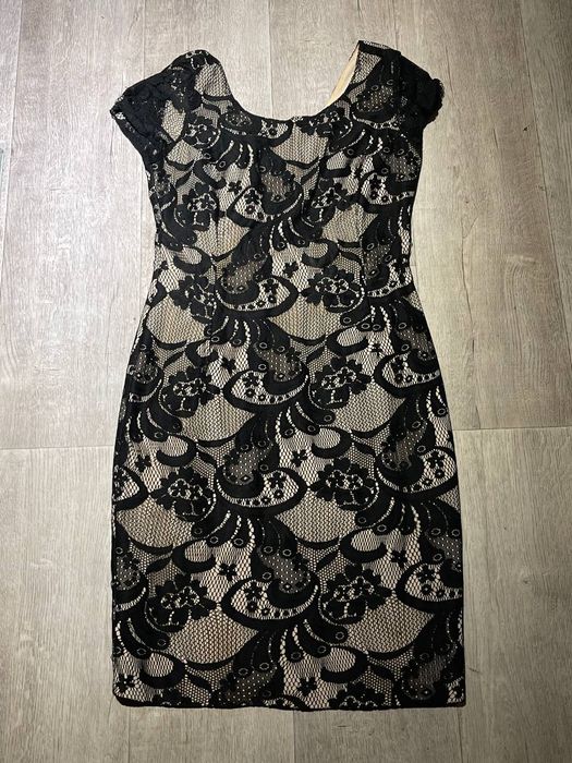 Свои платья в отличном состоянии