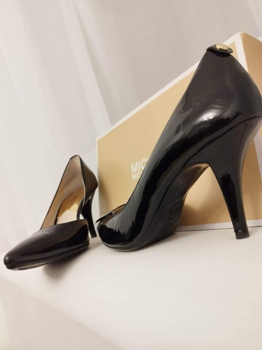 Pantofi stileto Michael Kors- MK, piele, toc 8 cm, marimea 37