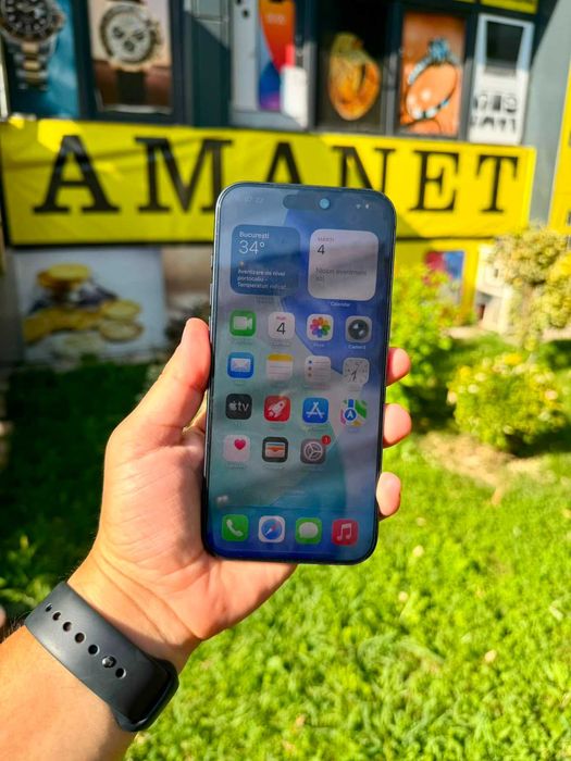 iPhone 17 Pro Max / 256GB / Deep Blue - NOU