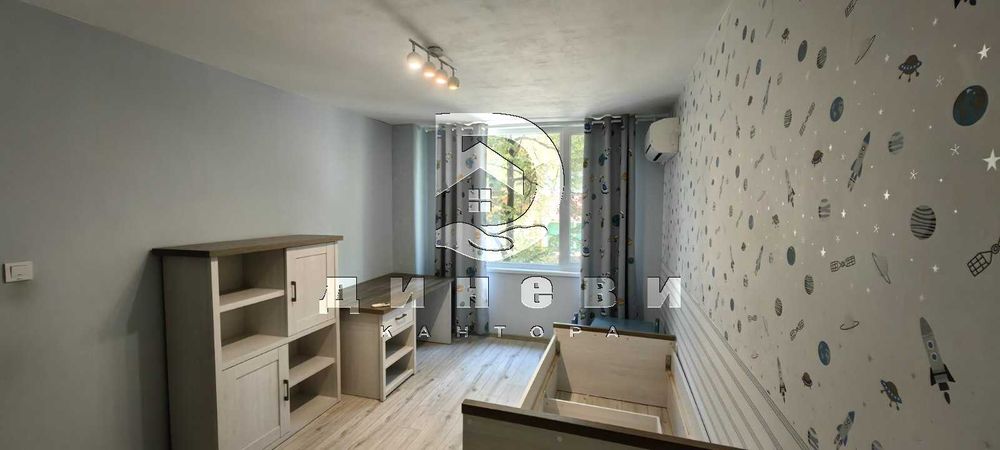 Продава се Четиристаен апартамент в Стара Загора, Опълченски - 89 кв.м за 1551 €/кв.м - Снимка #7