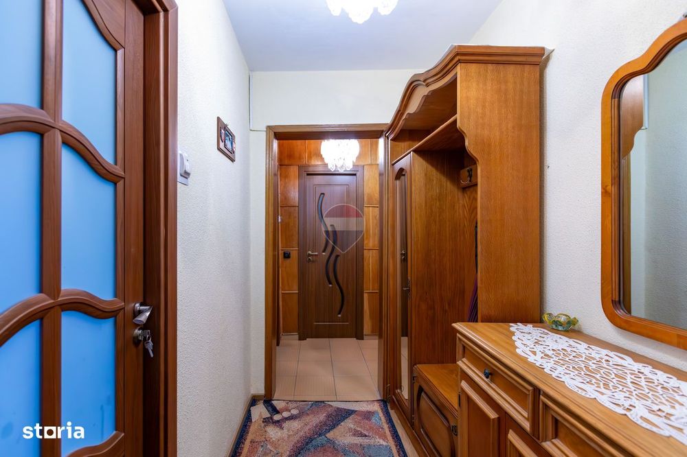 Apartament cu 2 camere decomandate strada Progresului zona Zimbru