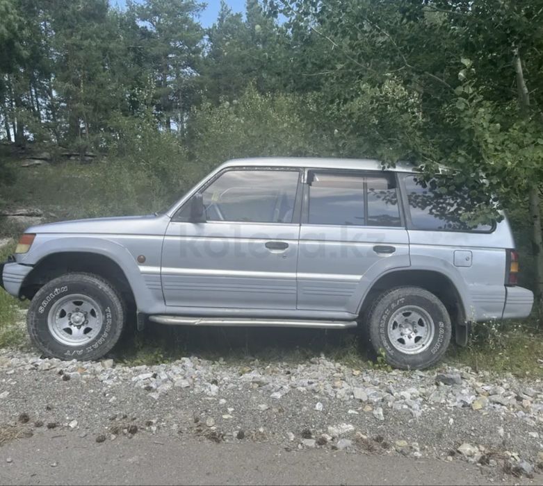Pajero 1992 v6