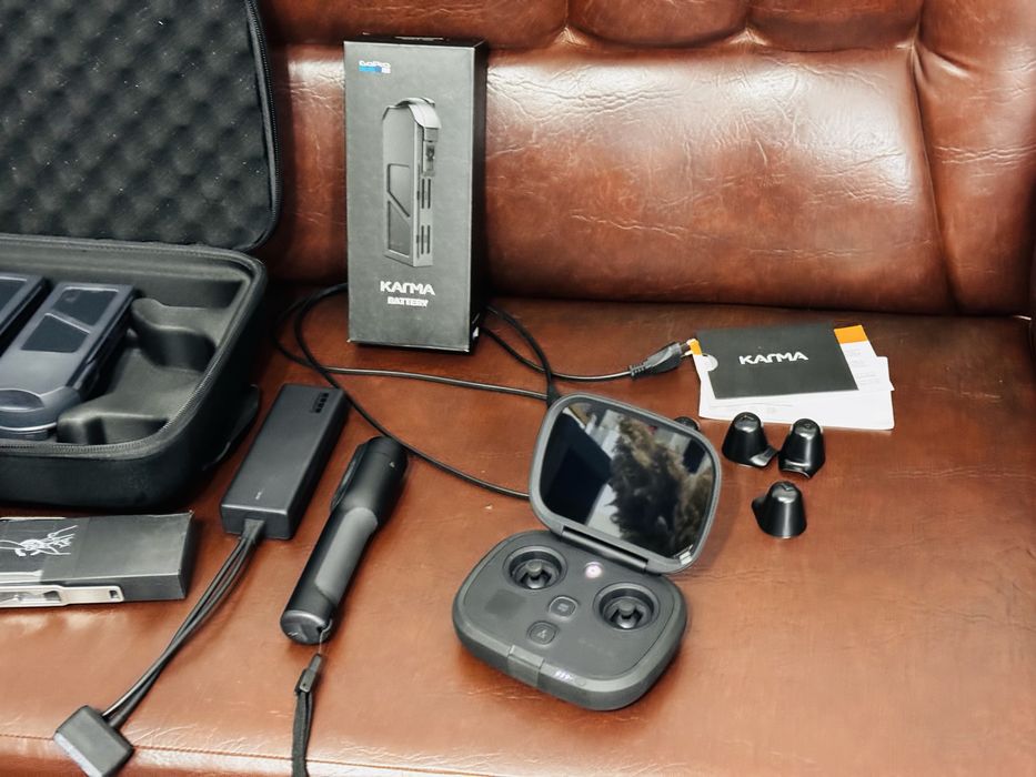 Kit complet-dronă Nouă GoPro KARMA - doar testată - full accesorii
