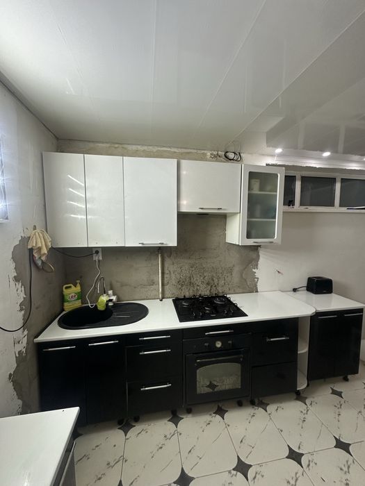 Продается кухонная мебель