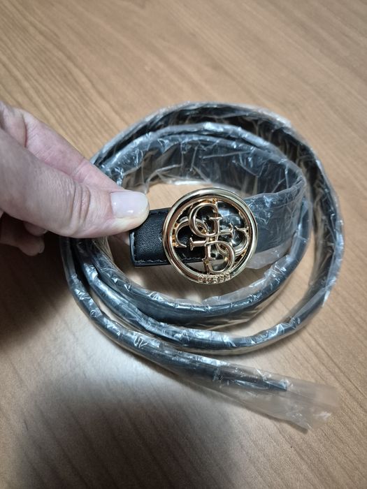 Curea femei noua Guess