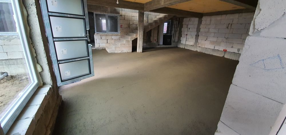 Casa de vanzare /pensiune/azi/gradinita