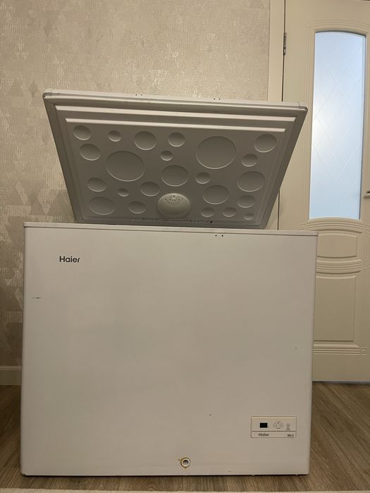 Морозильник HAIER HCE259R
