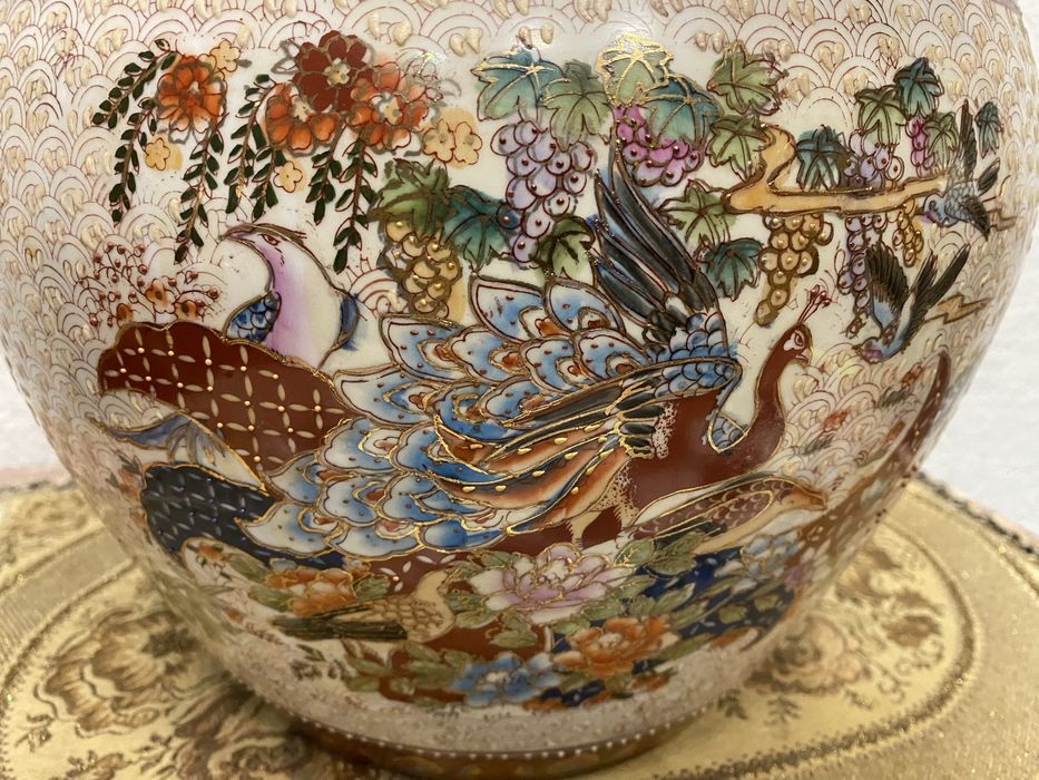 Голяма китайска кашпа от порцелан