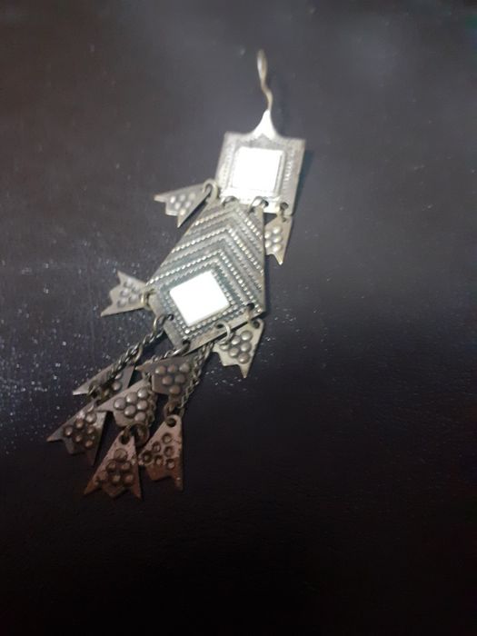 Висящи  обици  в  бохо стил