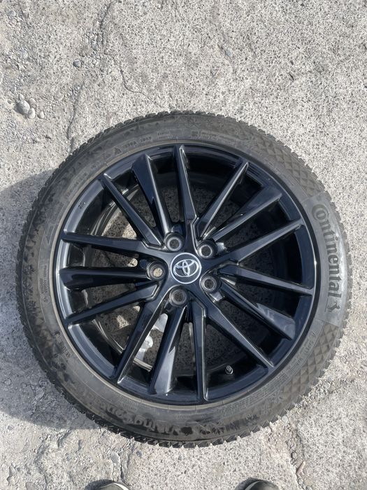 Диски 18 камри и шины contintal