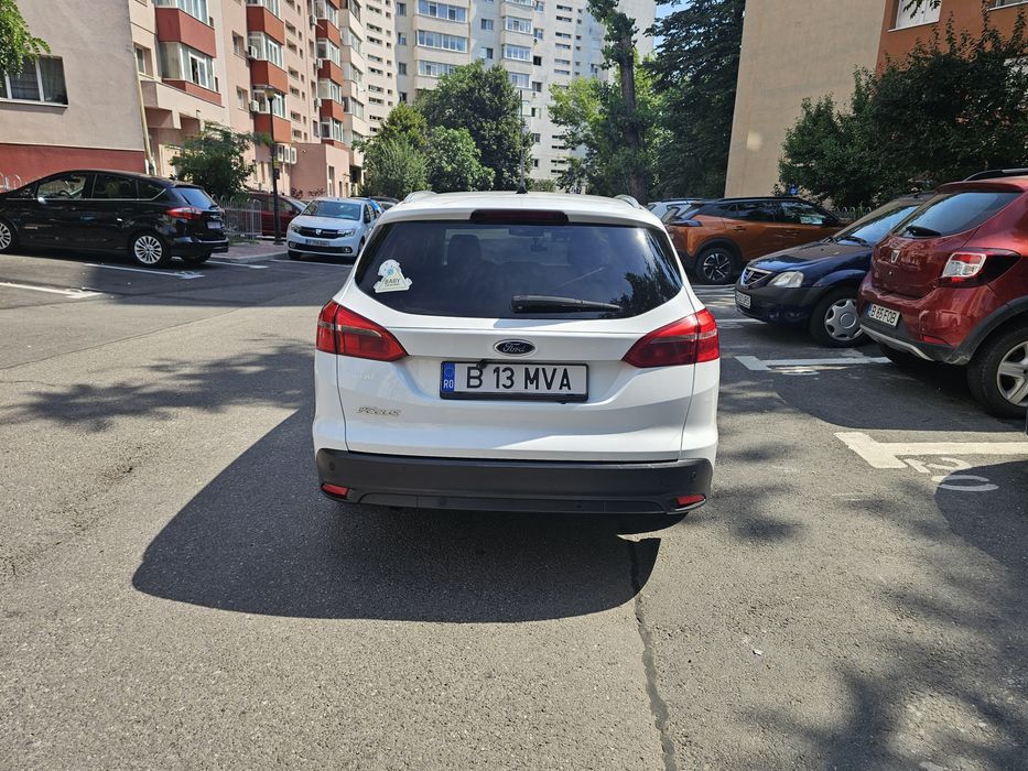FORD Focus 2015 — imagine 3