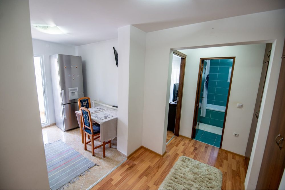 De inchiriat ! 350 Euro ! Apartament 2 camere dedomandat ! Cartier Grui !