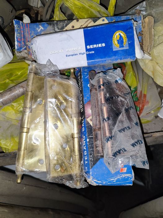 Продам дверные ручки