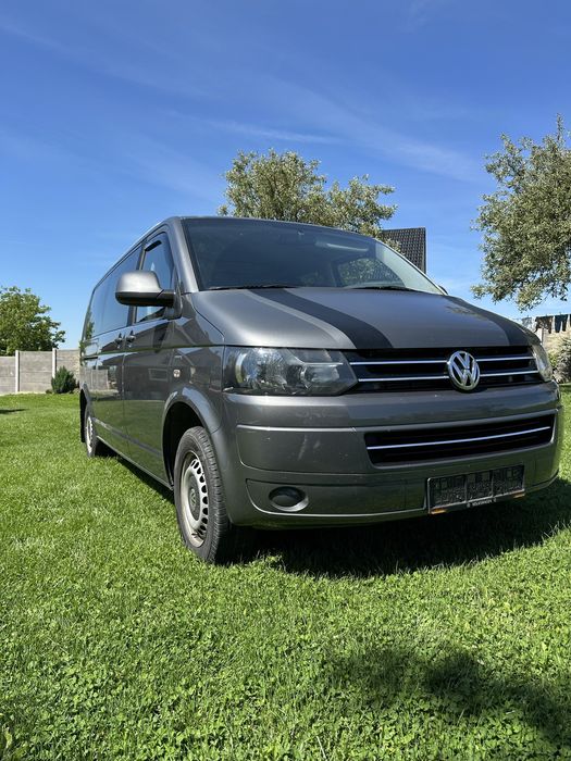 Volswagen Caravelle Limited Edition 2.0 TDI 140 CP