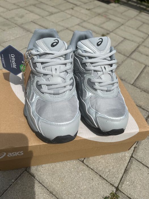 Asics Gel-Nyc Mid Grey mărimea 42