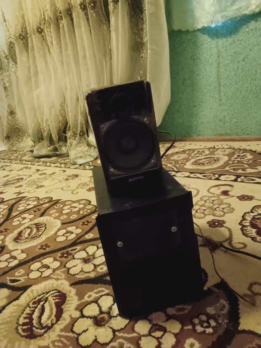 Mikrolab sotiladi ovozi tiniq ovozi baland