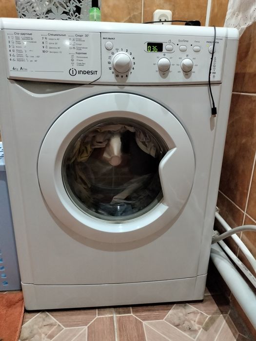 Продам стиральную машинку автомат