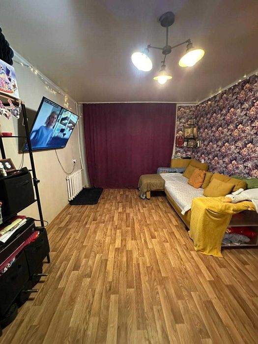 1 ком 8 мкр бывшее МСО 9,5 млн