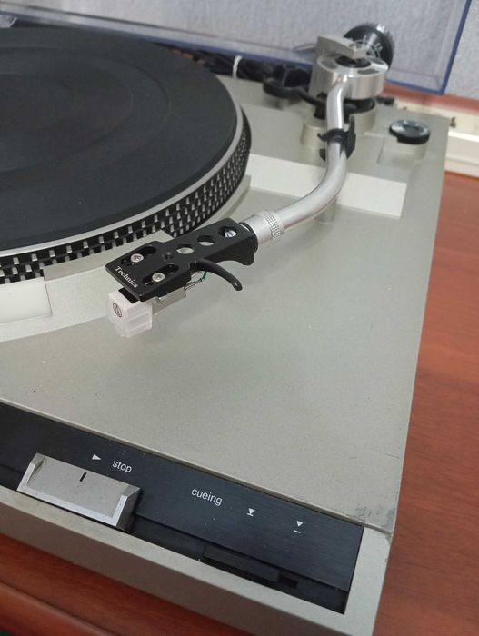 TECHNICS проигрыватель винил дисков.