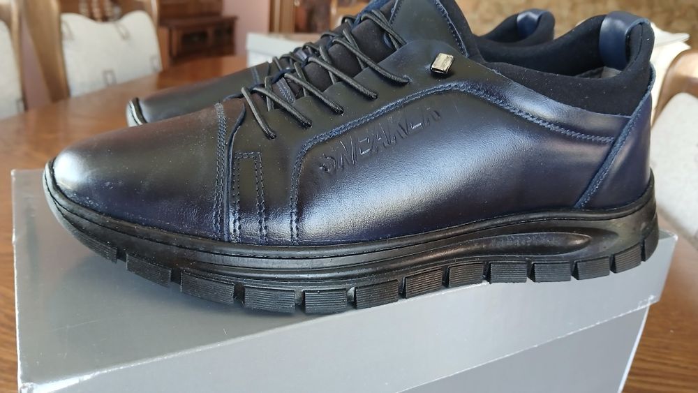 Pantofi sport casual