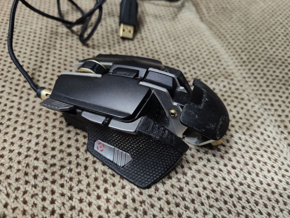 Игровая мышь cougar 700m