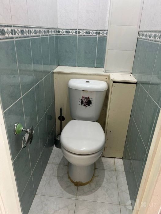 Продаётся на Карасу-2 3ком