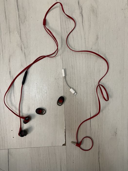 Продается игровые наушники Hyperx Earbuds 2