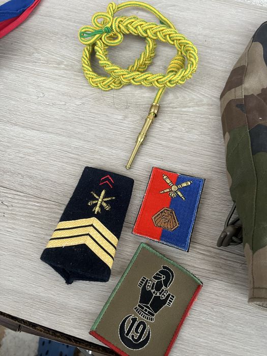 Diferite accesorii legiunea straina