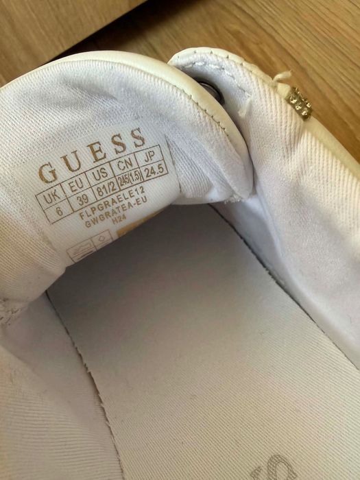 Дамски маратонки Guess 39 номер