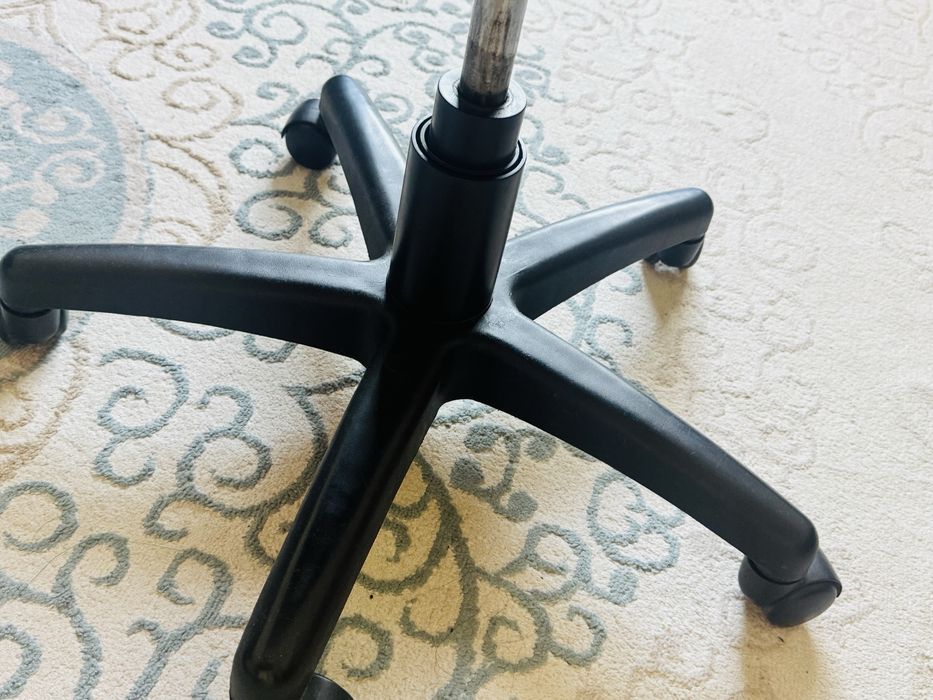 Кресло для офиса дома